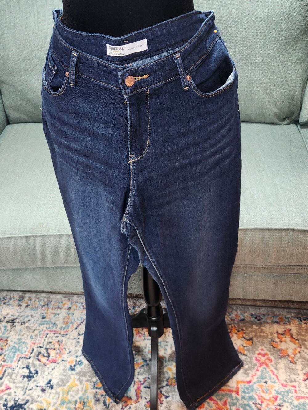 Levis Signature Dark Blue Women's Stretch Bootcut Jeans Size 14 Great Condition